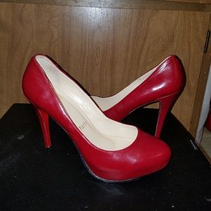 Christan Louboutin - Size 11 - Red Pump